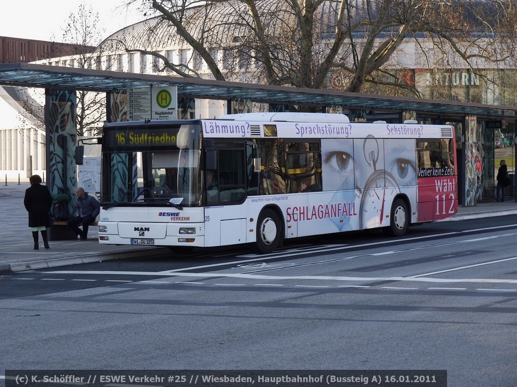 WI-GU 325 Wiesbaden Hauptbahnhof (Bussteig A) 16.01.2011