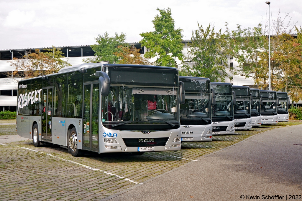 Audi Shuttlebusse | Audi Hindemithstraße | 28.08.2022