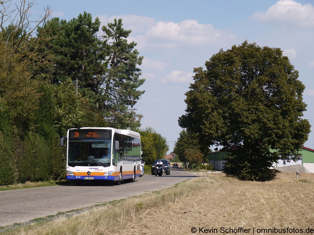 WI-QN 312 Erbenheim Mittelpfad 01.08.2015