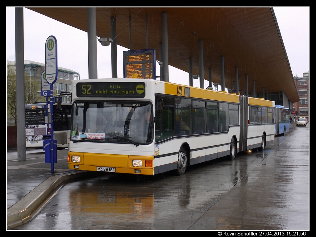 MZ-SW 682 Rüsselsheim Bahnhof 27.04.2013