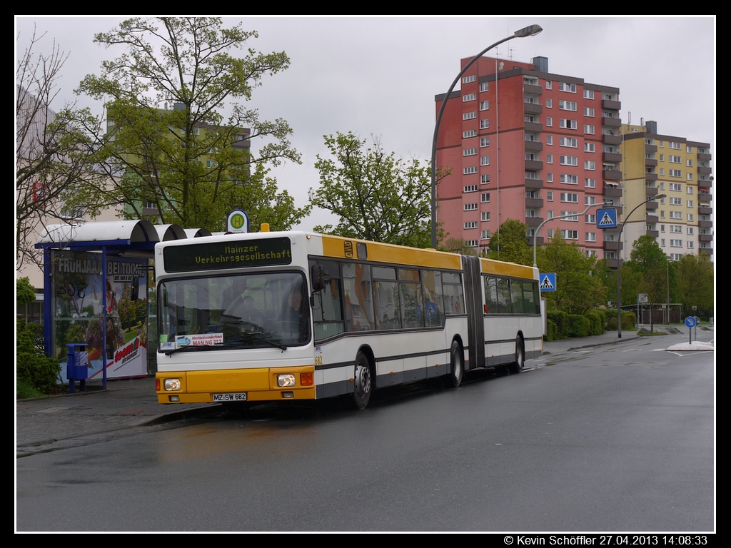 MZ-SW 682 Rüsselsheim Liebigstraße 27.04.2013