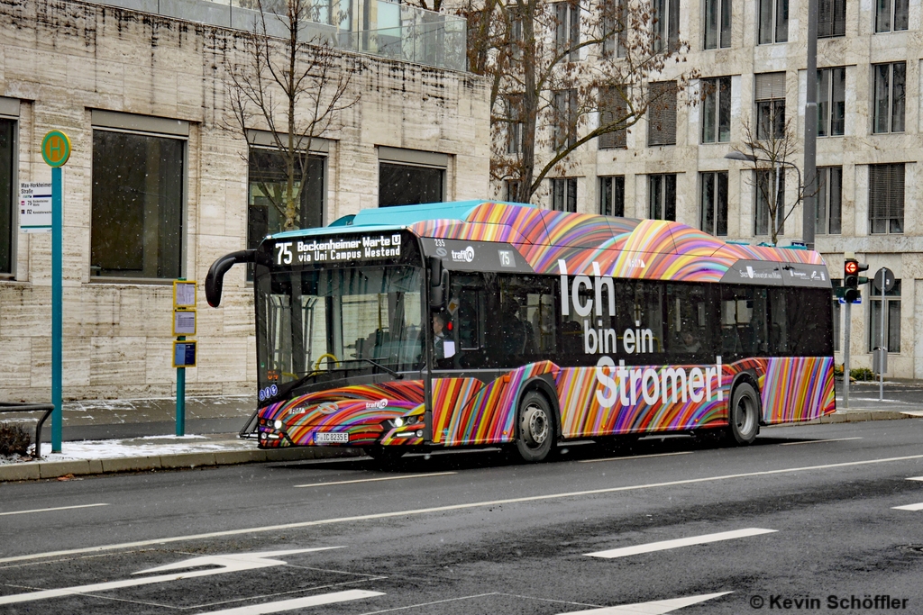 Wagen 235 |  F-IC 8235 E | Westend Max-Horkheimer-Straße | 24.01.2019