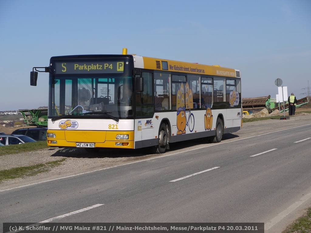 MZ-SW 821 Hechtsheim Messe Parkplatz P4 20.03.2011