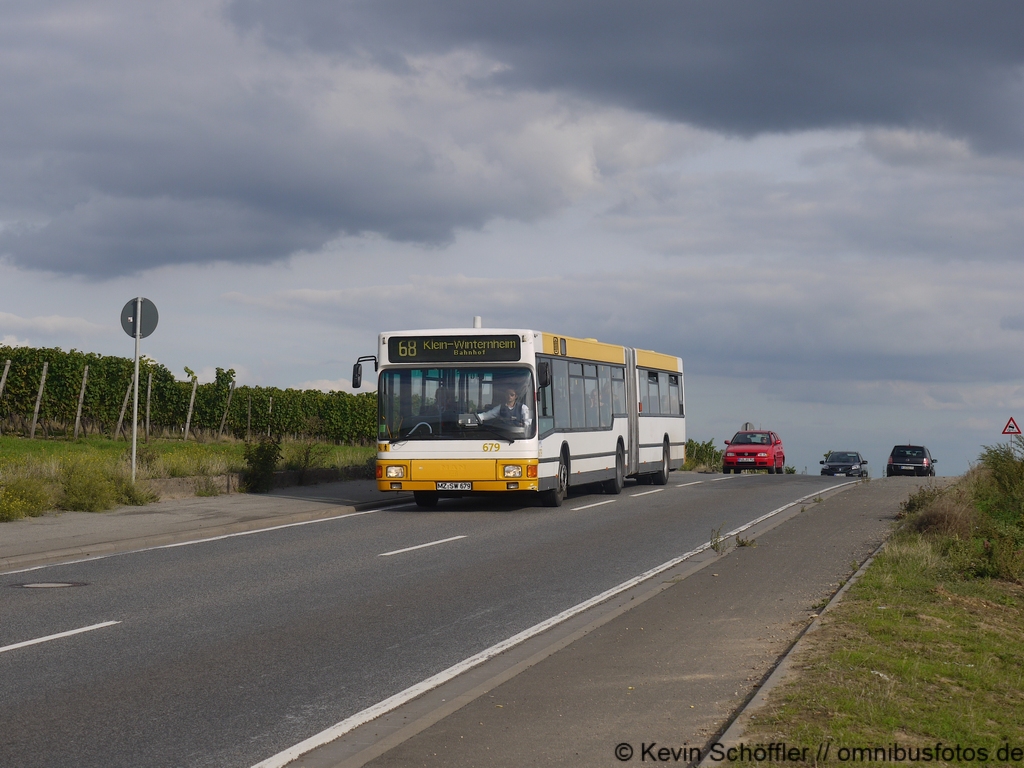 MZ-SW 679 Kostheim Hochheimer Straße / B40 24.09.2015