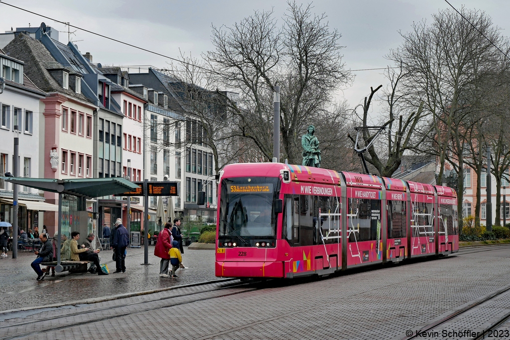 Wagen 228 | Schillerplatz | 18.03.2023