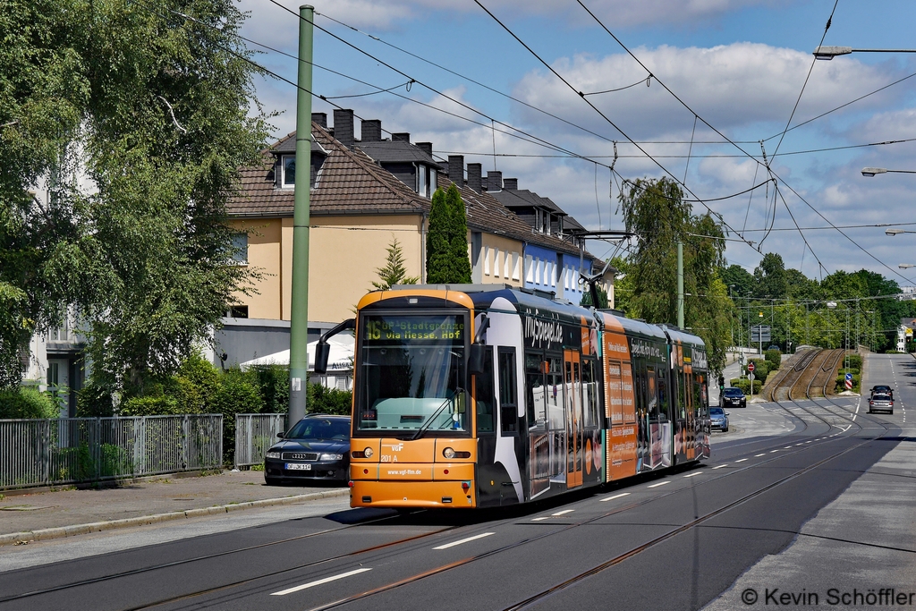 Tw 201 Bockenheim Franz-Rücker-Allee 14.07.2017