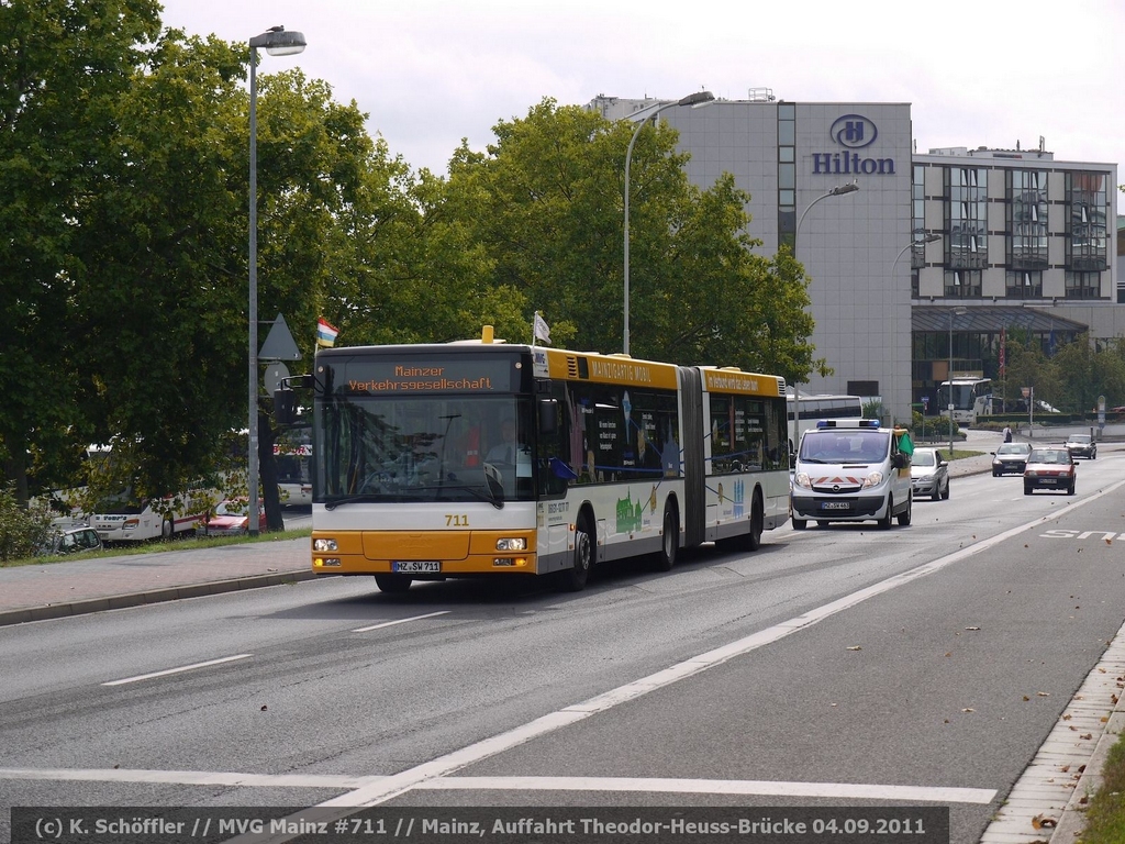 MZ-SW 711 Mainz Auffahrt Theodor-Heuss-Brücke 04.09.2011